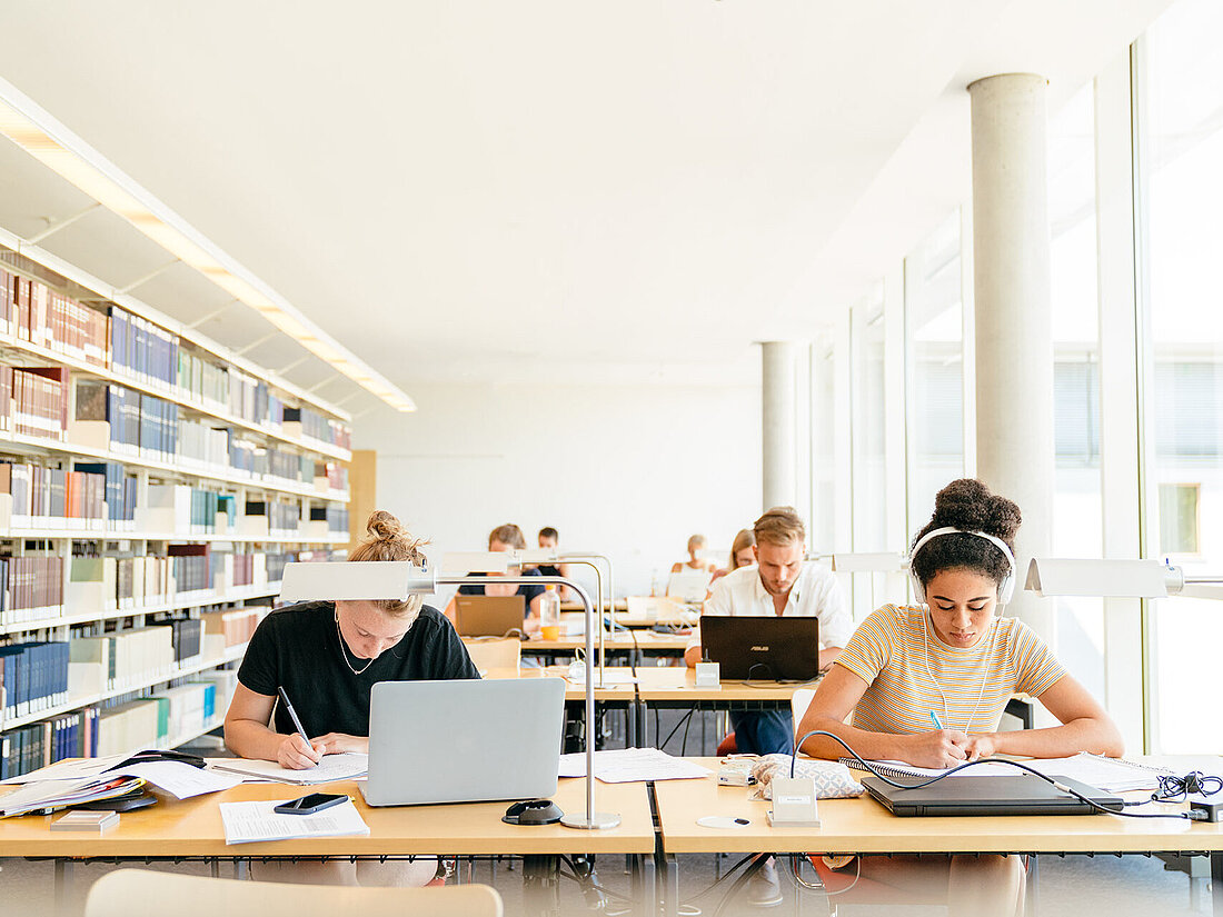 Bibliothek der Uni Erfurt